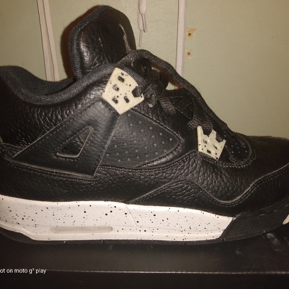 Jordan 4 retro Oreos - Picture 4 of 9